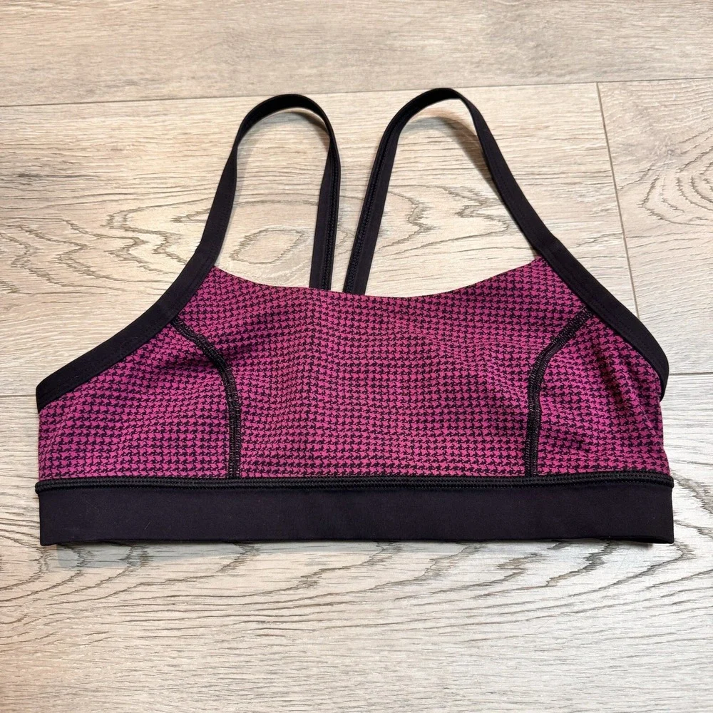 Lululemon Rise and Run Sports Bra Magenta‎ and Black Houndstooth Size 8